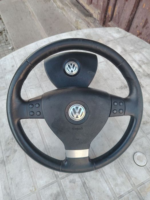 Волан за vw touran, caddy и golf 5