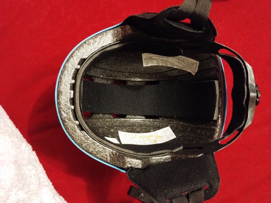 Ски каска и маска