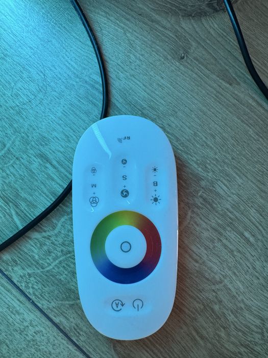 Lampa led  cu telecomanda