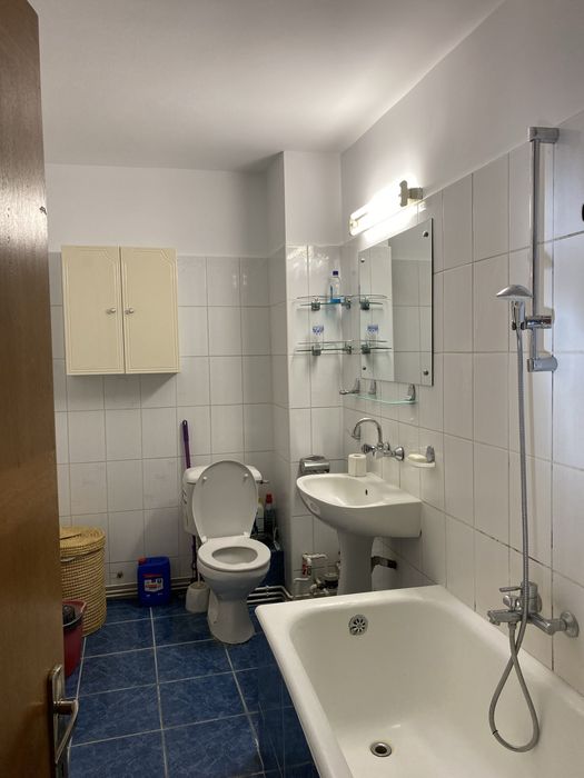 Apartament 3 camere zona Libertatii