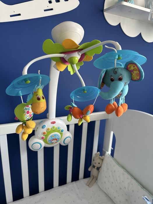 Бебешка въртележка Tiny Love Tiny