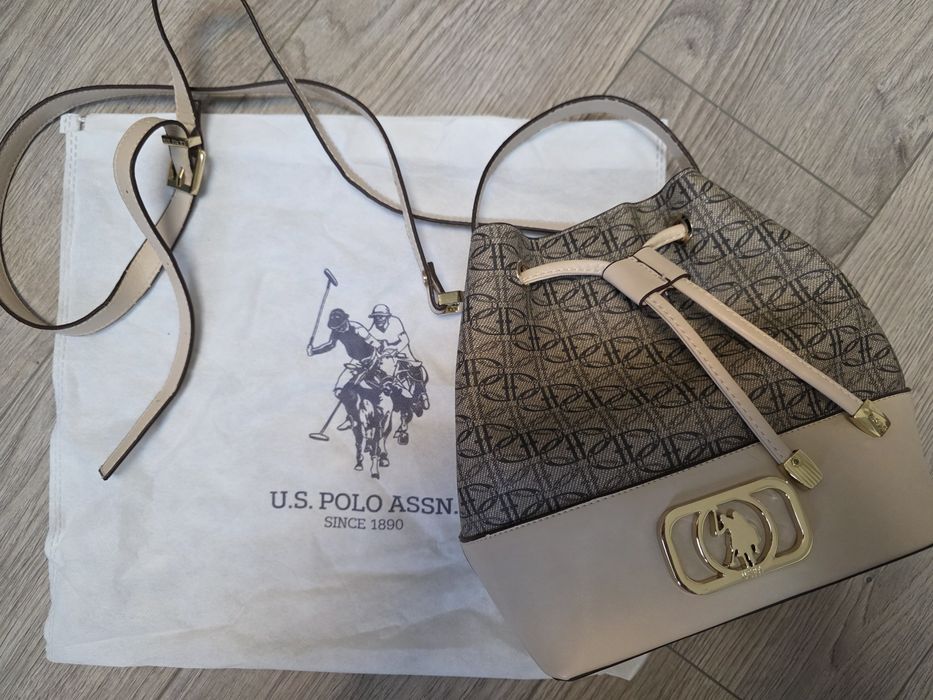 U.S. Polo Assn. Дамска чанта  в бежово