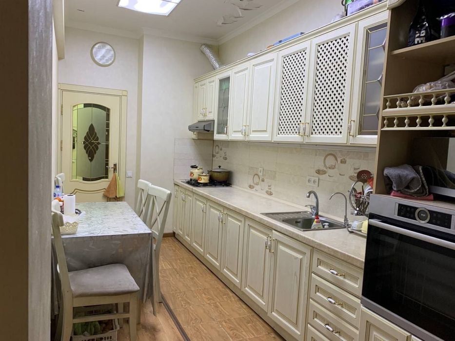 ПРОДАЕТСЯ 4/7-8/8 НОВОСТРОЙКА  на Жангох Ц-15 205м2