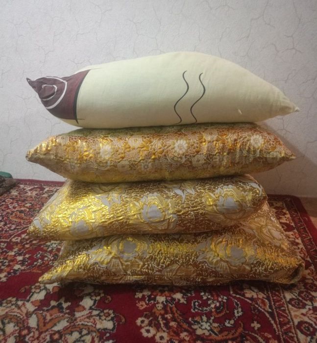 Продам подушки пуховые