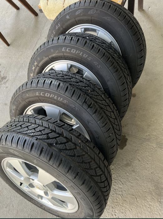 Gentra 15 GM оргинал 410$ ком 4шт, почти новый 3тыс км пробег
