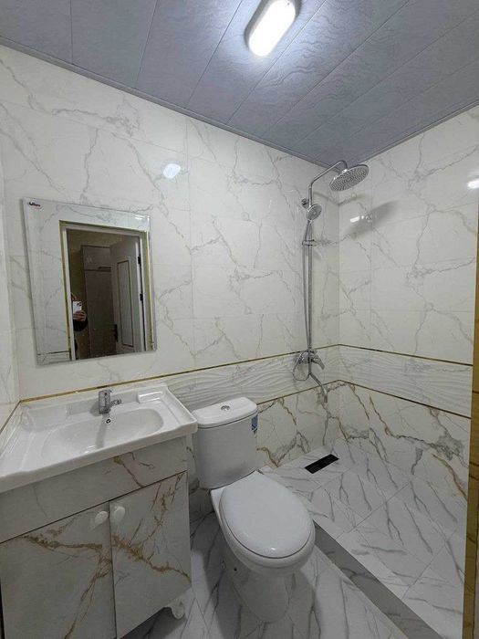 Продаётся люкс 2х комнатная новостройка  1-этаже Адрес Вокзал 49 школа