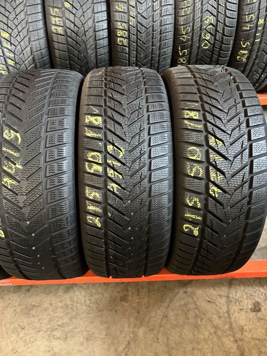 Anvelope Iarna 215/50/18 Vredestein WinTrac Extreme S 215 50 18 R18