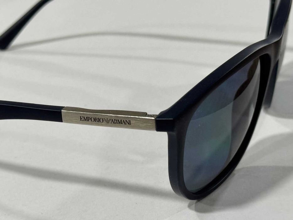 Слънчеви очила EMPORIO ARMANI