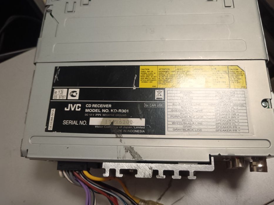 Player auto JVC KD-R301