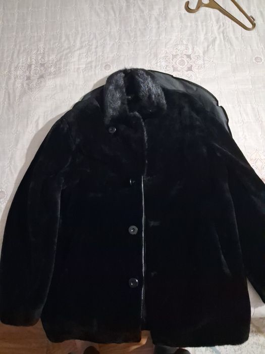 ПРОДАМ Мужская шуба мутон