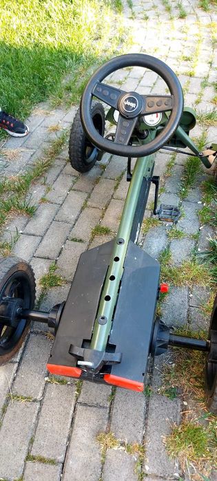 Kart cu pedale Jeep