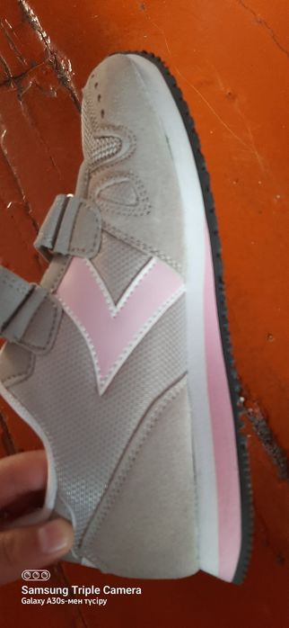 Найк красовки сатылады