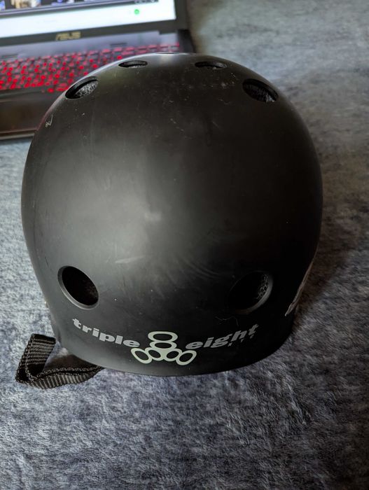 Cască Triple 8 Sweat Saver Certified L/XL – Rubber Black | Skate / Role / BMX