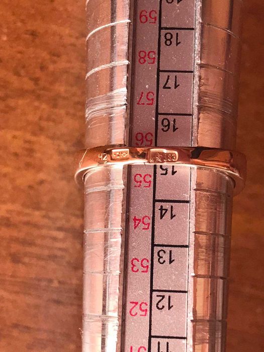 Златен руски пръстен