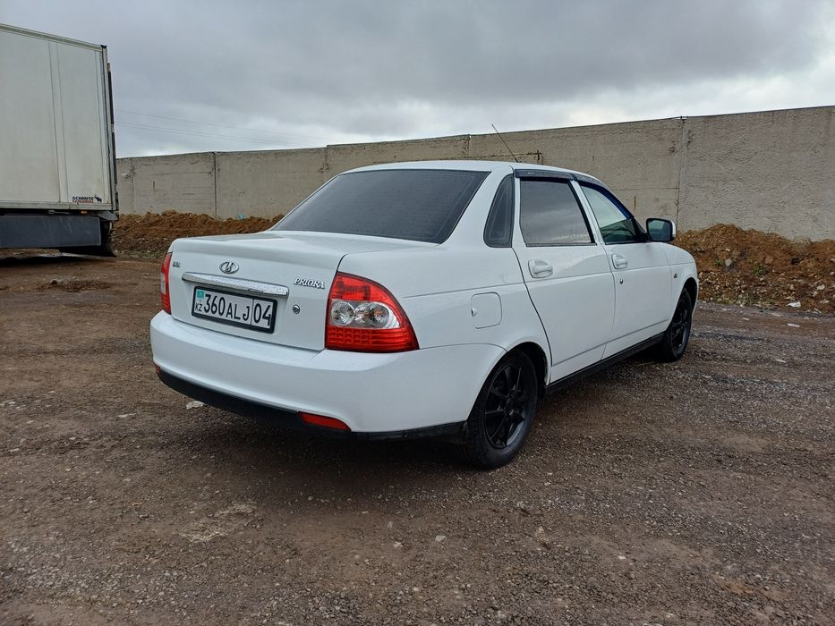 Продам приору 2013