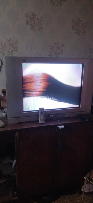 Телевизор panasonik D 70 пришахтинск