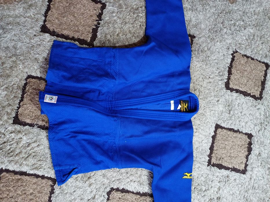 Кимоно для дзюдо