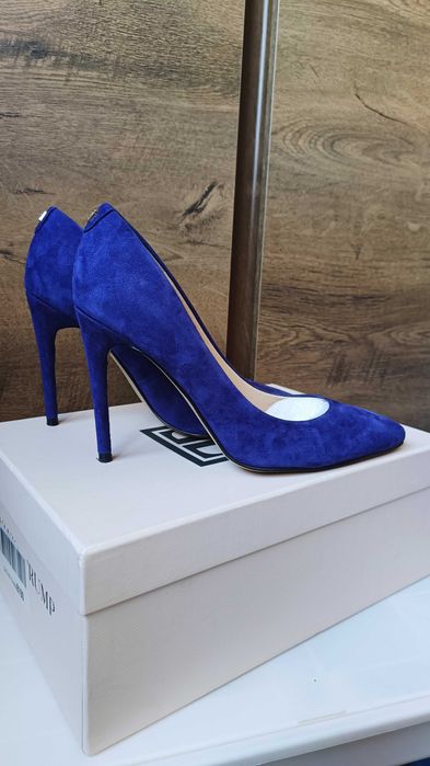 Pantofi Ivanka Trump marimea 37.5