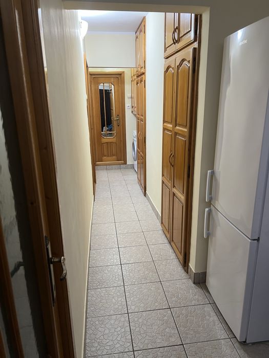 Vand Apartament 3 camere zona Buzaului