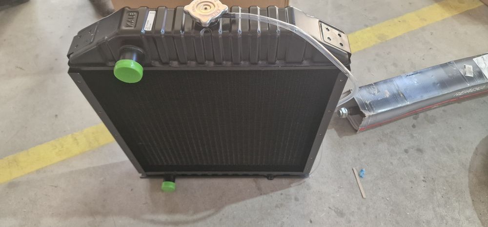 Electromotor tractor fiat 750. Fiat 615 715  pret 2290 lei nou si radi