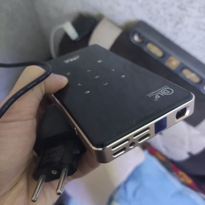 Мини проектор 4K DLP