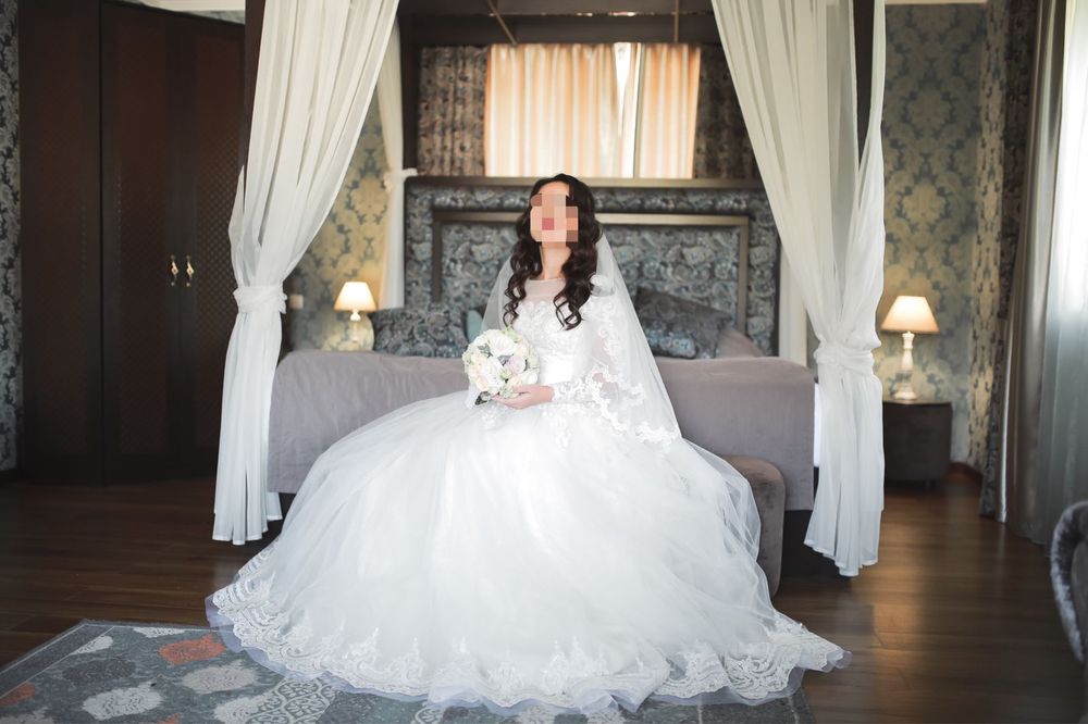 Свадебное платье ручной работы