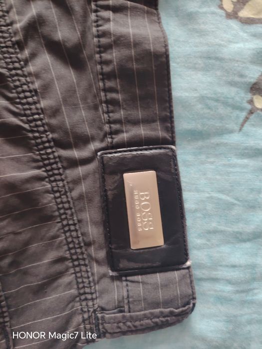 Риза на Andrews slim fit и панталон Hugo Boss