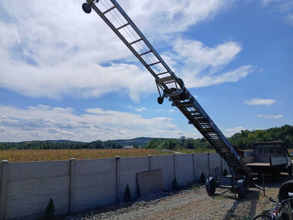 Lift exterior Böcker 26m