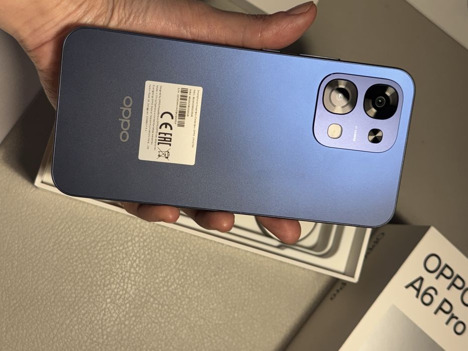OPPO A6 pro 256 Gb