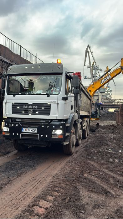 Execut demolari, sapaturi, fundatii case, decopertari, inchirieri