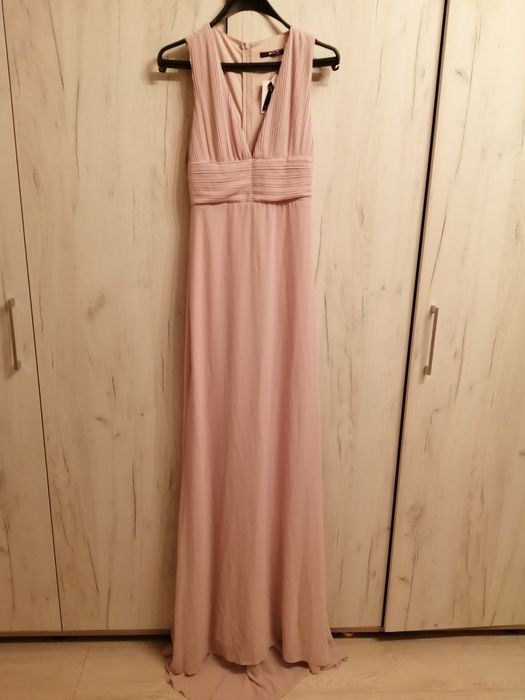 TFNC Вечерна рокля- цвят пепел от рози.