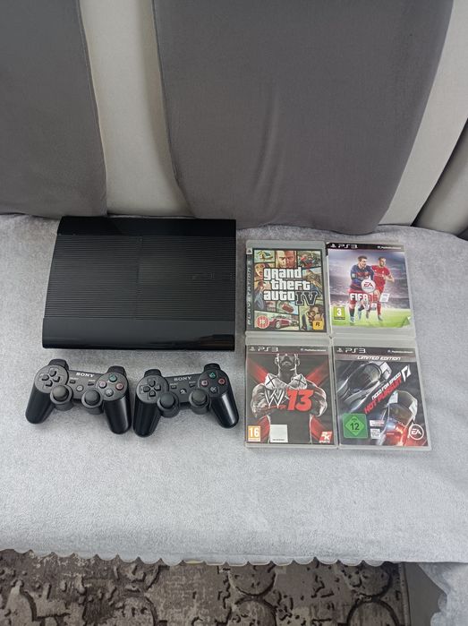 Продавам плеистешън 3