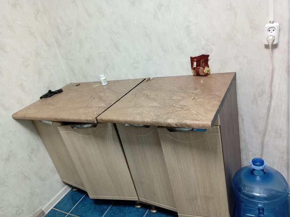 Продам кухонный гарнитур