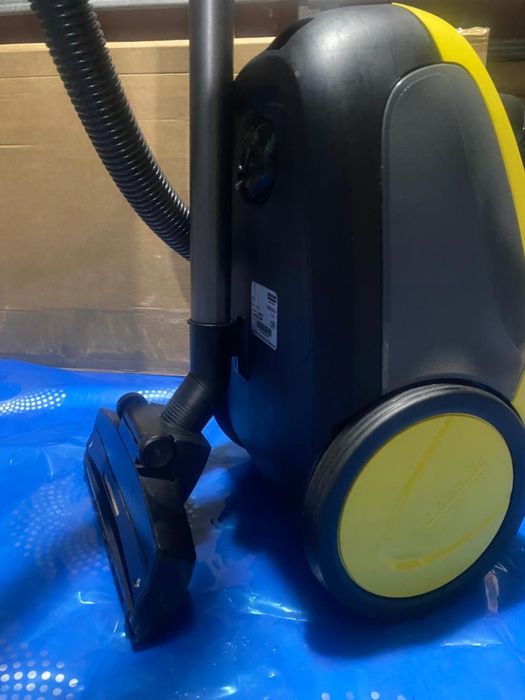 Пылесос Karcher в отличном состоянии