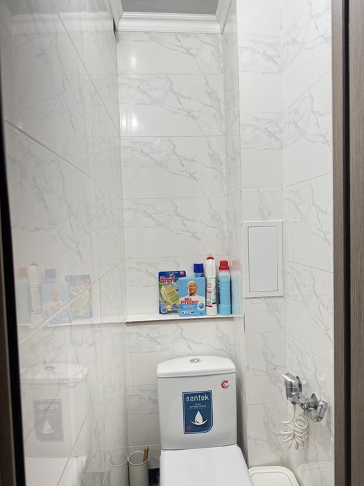 Продам 4 комнатную квартиру