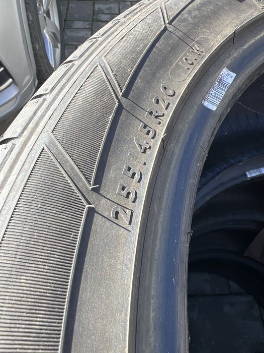 Anvelope 255/45 r 20