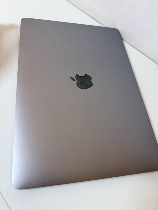 MacBook pro A1708 2017 impecabil