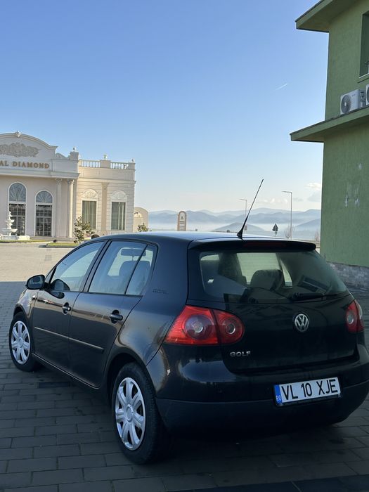 Vand golf 5 1.4 benzina 6+1 trepte an 2007 acte la zi mai multe detali