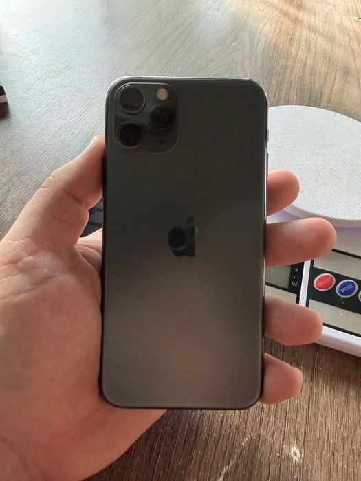 Iphone 11 pro продам