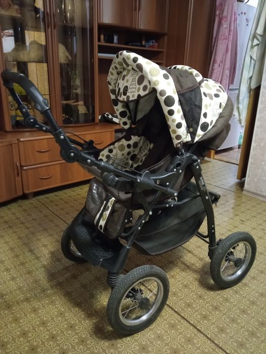 Продам коляску зима-лето