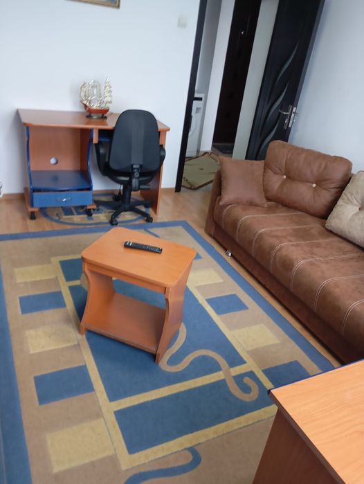 Închiriez garsonieră pe termen lung zona Tudor