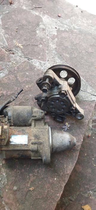 Продавам  части за Хонда  сивик 6та