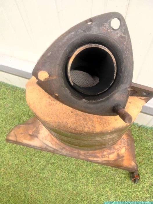 Catalizator Opel CORSA D 1.2/1.4 benzină.