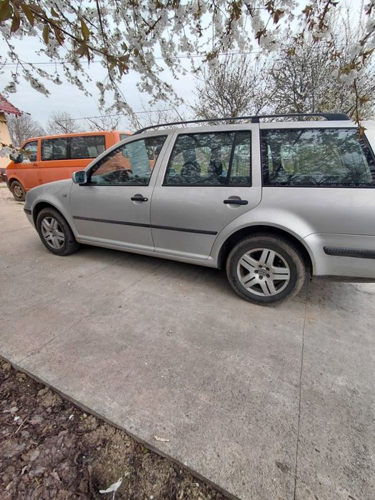 VOLKSWAGEN Golf 2000 — imagine 4