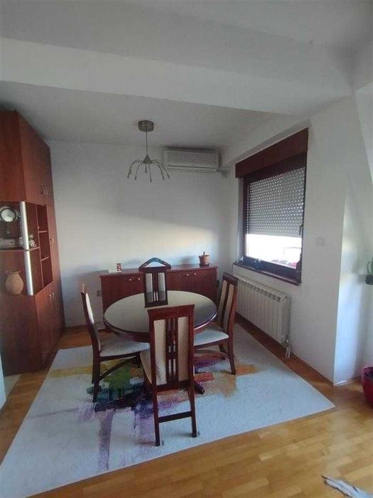 Дава се под наем Тристаен апартамент в Пловдив, Захарна фабрика - 90 кв.м за 372.3 € - Снимка #6