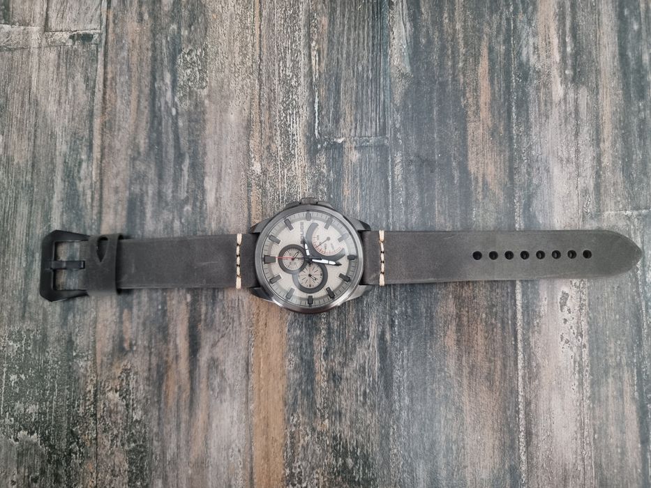 Ceas Police 14799j stare foarte bună