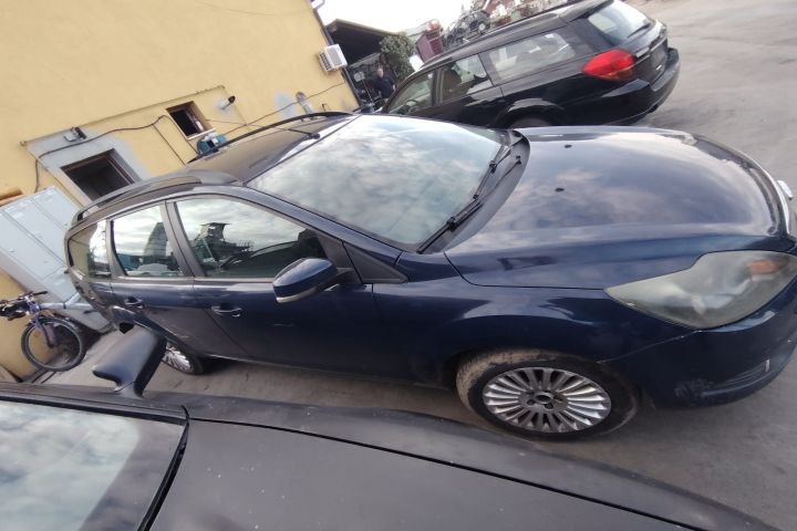 Bara spate Ford Focus 2008 1.6 TDCi MT (109 hp)