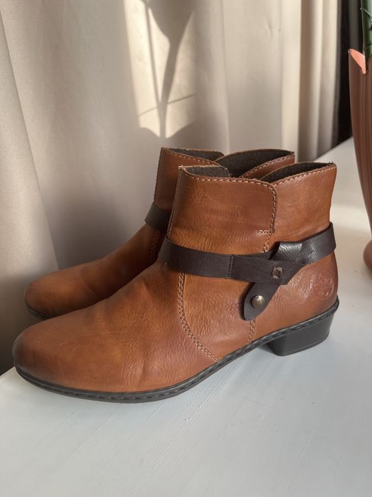 Продам ботильоны Rieker