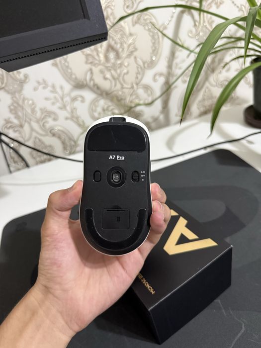 Продам мышку Mhose A7 pro.