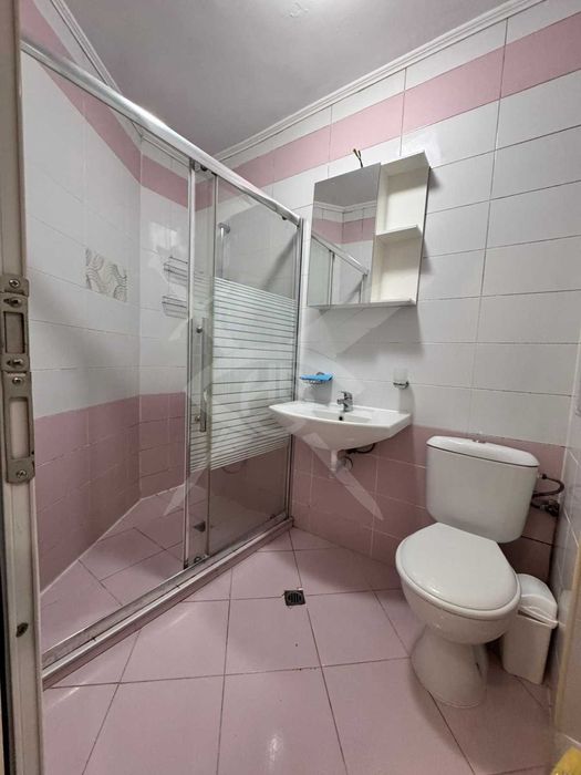 Дава се под наем Тристаен апартамент в Пловдив, Кършияка - 110 кв.м за 548.25 € - Снимка #4